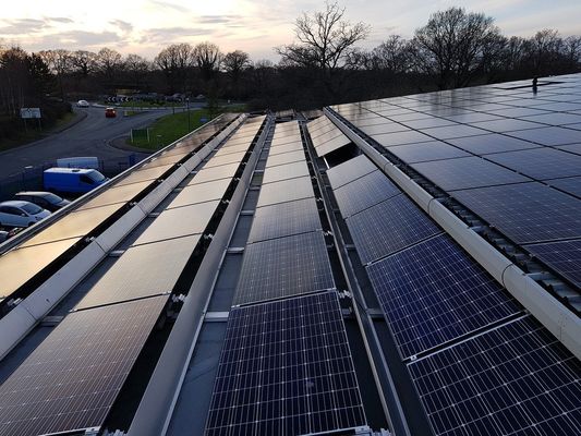 Zonnepv Systeem 100kw 9bb Monoperc half cut solar panel Met twee gezichten 445w 24v 350W 150W
